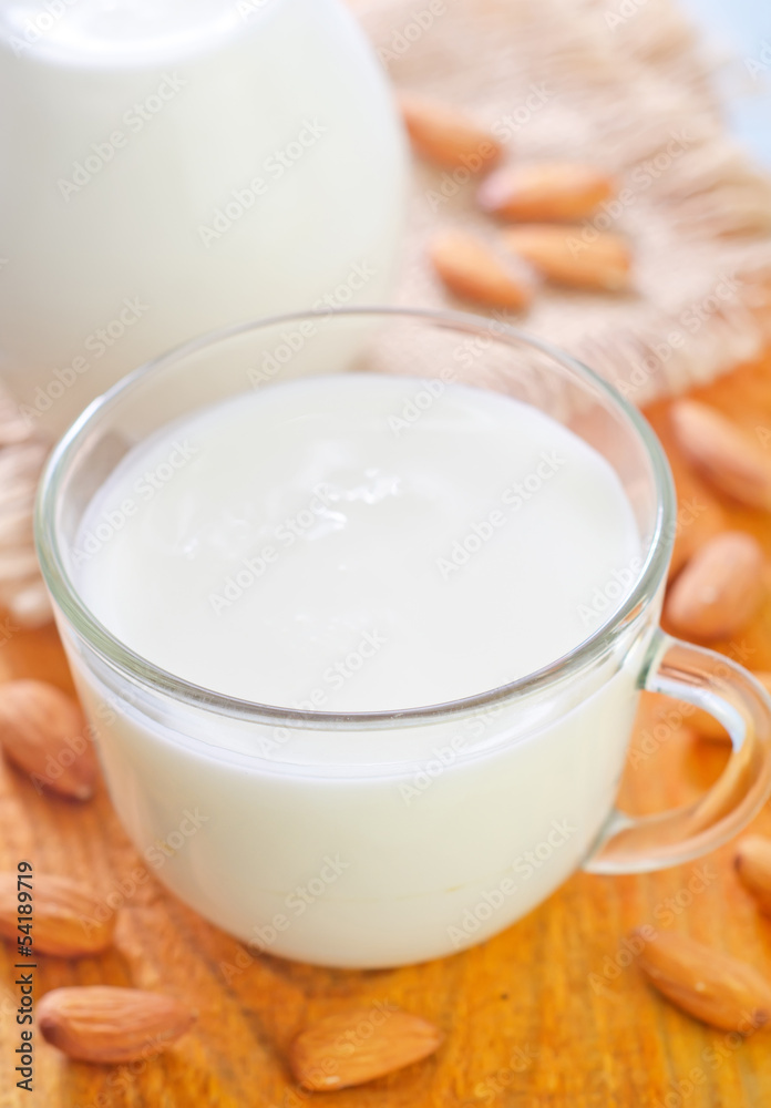 milk with almond milk with almond