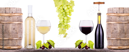 red and white glass of  wine with grapes photo