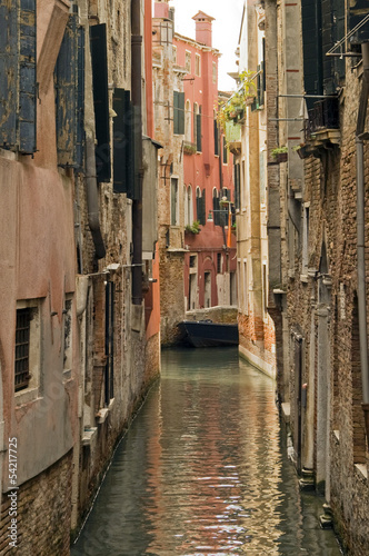 Canal in Venice © mayabuns