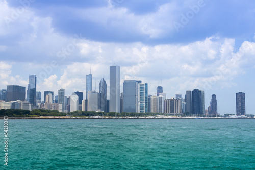 Chicago skyline © pyzata
