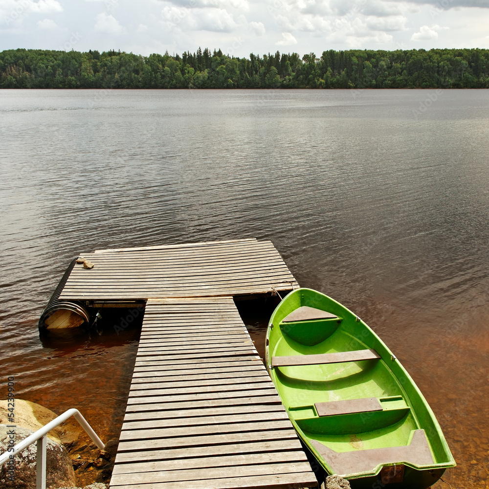 Naklejka premium Pier at the river.