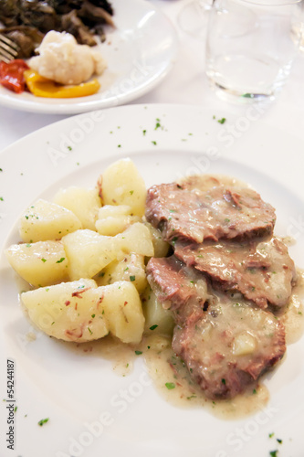 Italian beef with potatoes