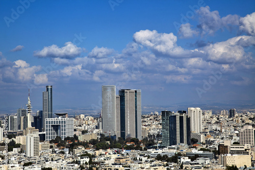 Downtown Tel-Aviv Skyline © eldadcarin