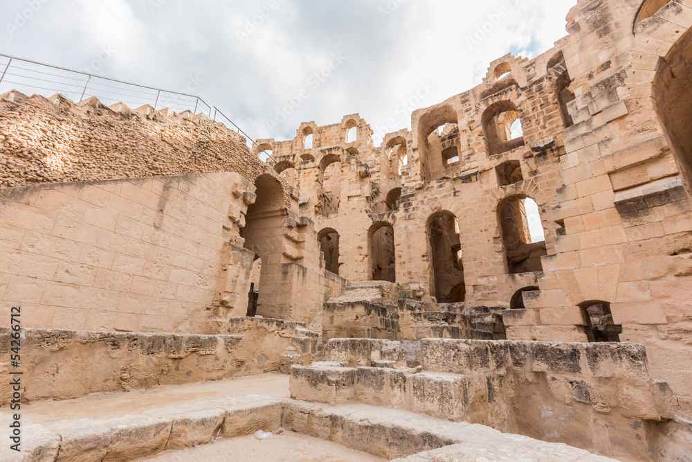 Obraz premium ancient colosseum in El Jem, Tunisia