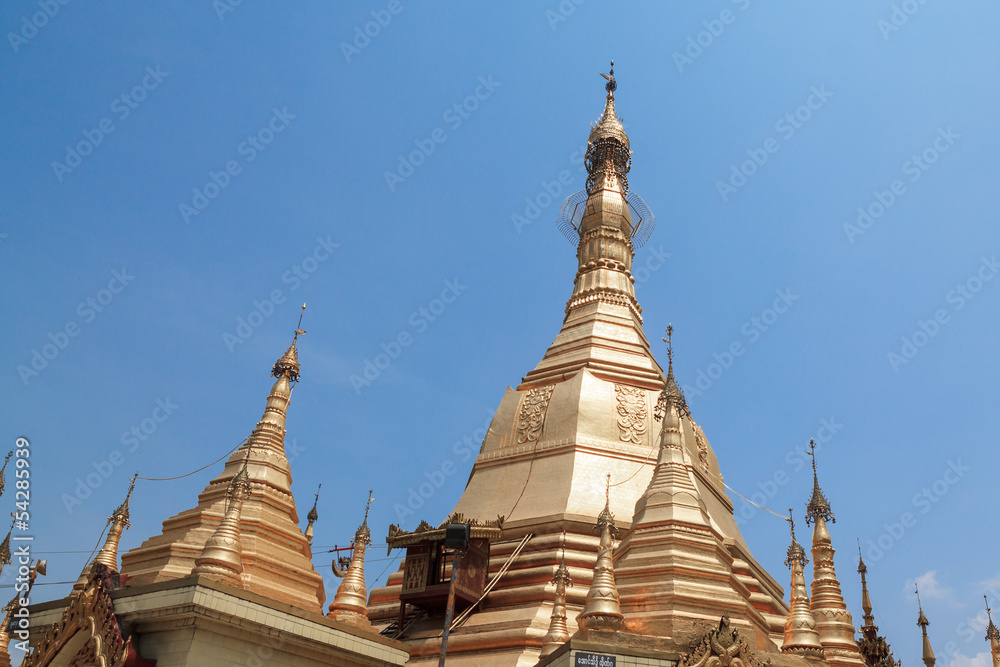 Fototapeta premium Sule pagoda in Yangon, Burma (Myanmar)