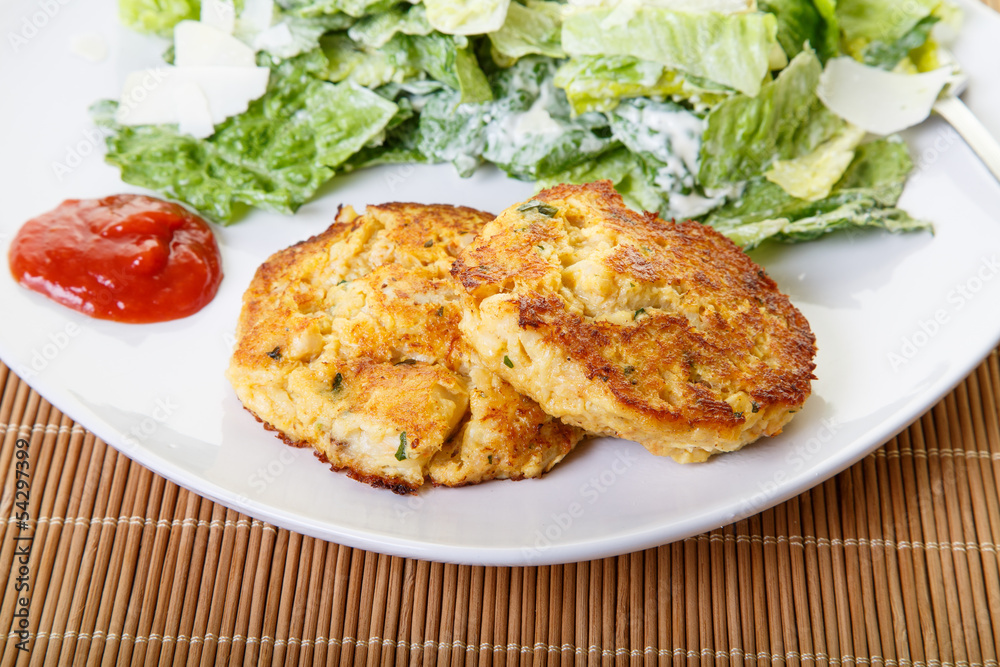 Crab Cakes and Cocktail Sauce with Caesar Salad Crab Cakes and Cocktail Sauce with Caesar Salad