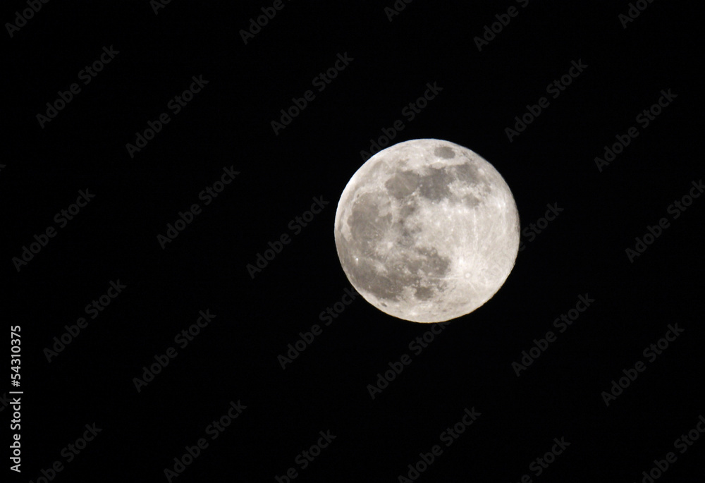 Supermoon at Bahrain sky on June 23, 2013 Supermoon at Bahrain sky on June 23, 2013