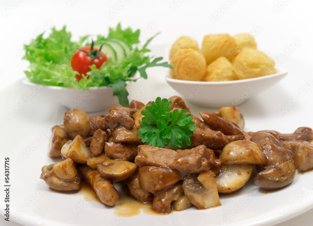 Schweinefilet mit Kroketten Schweinefilet mit Kroketten