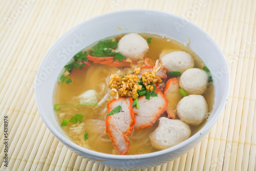 Thai noodle and pork ball