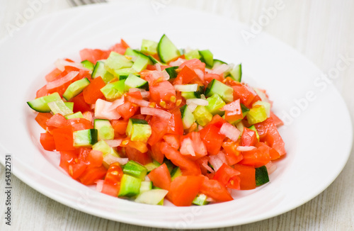 fresh vegetable salad on plate