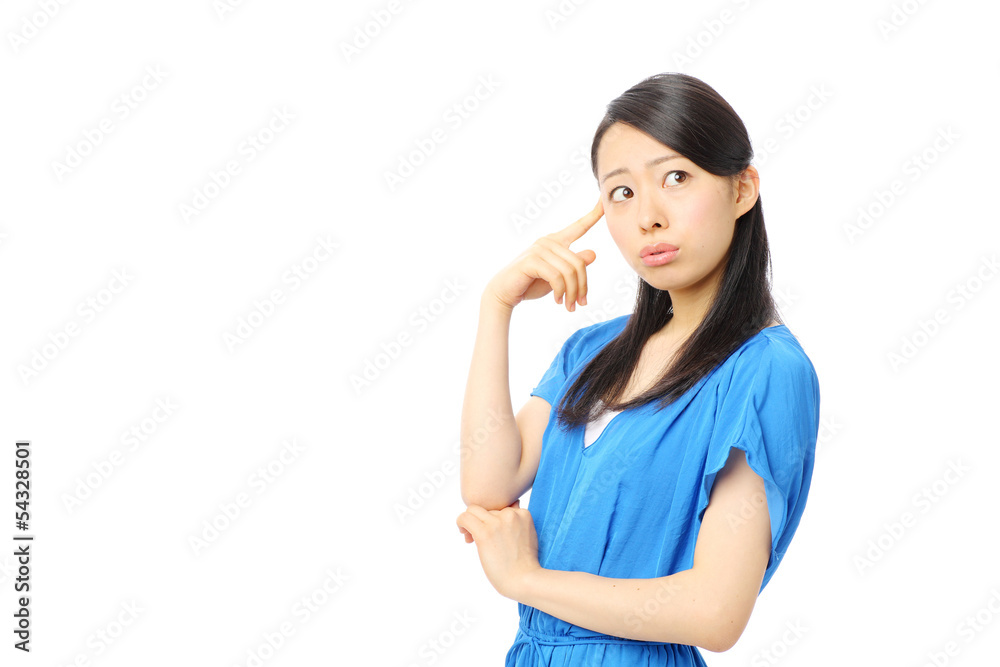 悩む女の子 悩む女の子