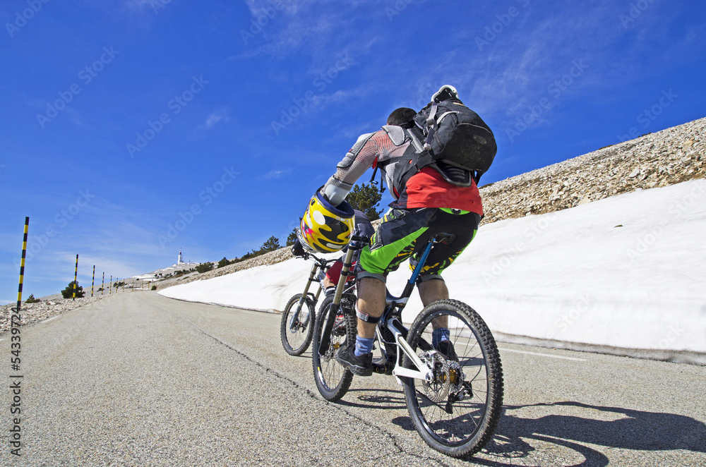 Montée du Mont Ventoux en vélo