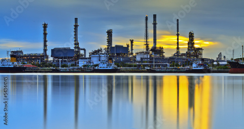 Oil refinery