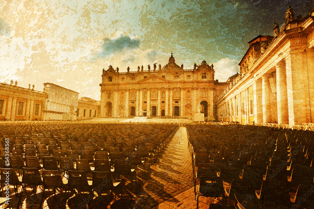 Naklejka premium Saint Peter's Square in sunset time