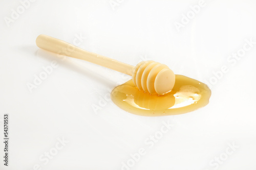 honey on white background