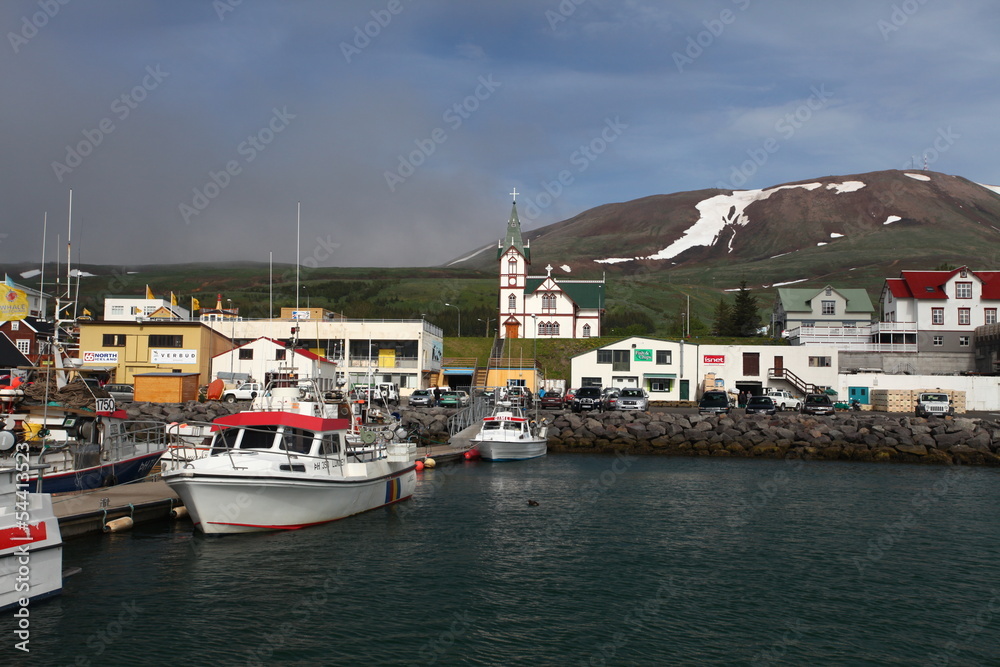 Icelandic Seaport: Boats for fishing and for whale watching tour