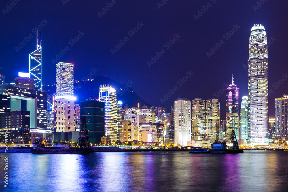 Naklejka premium Hongkong nocą