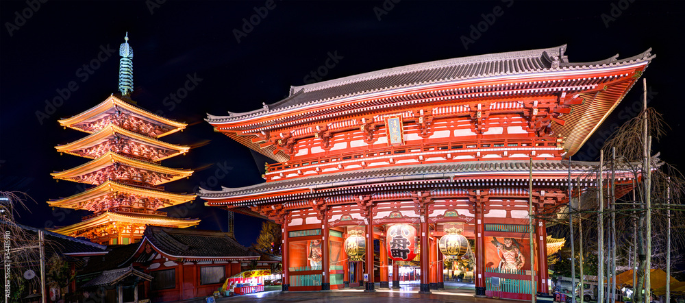 Fototapeta premium Senso-ji Gate in Tokyo