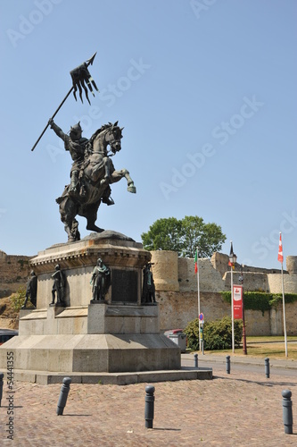 Statue Guillaume le Conquêrant à Falaise 3