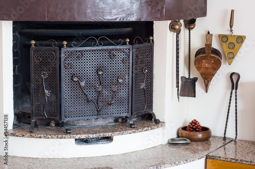 Angle chimney living room