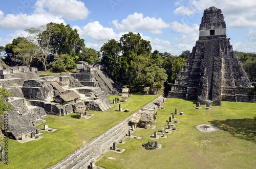 Tikal Maya Stadt #54525393