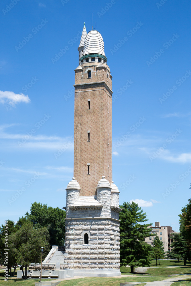 Obraz premium Compton Water Tower - St. Louis, Mo - USA