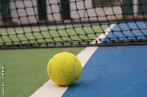 tennis ball, sport concept © Auttapon Moonsawad