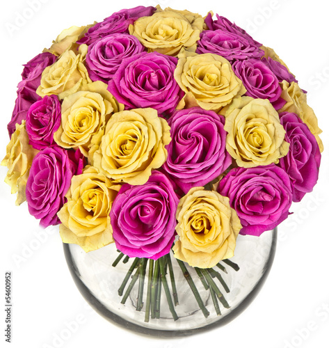 Fototapeta Naklejka Na Ścianę i Meble -  bouquet of roses  on white background