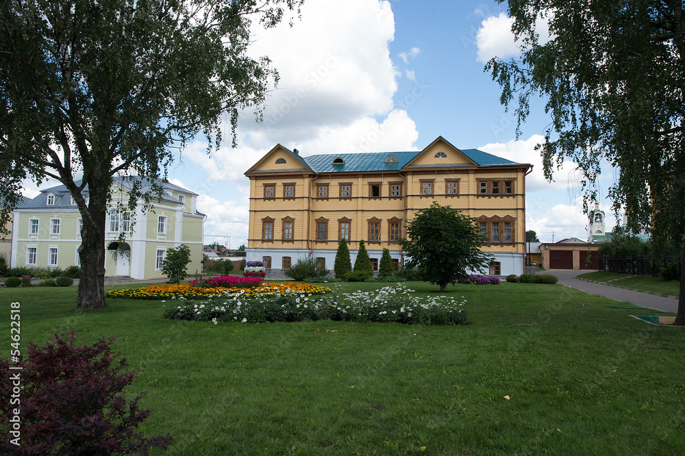 Diveevsky monastery. The administrative building of the Church.