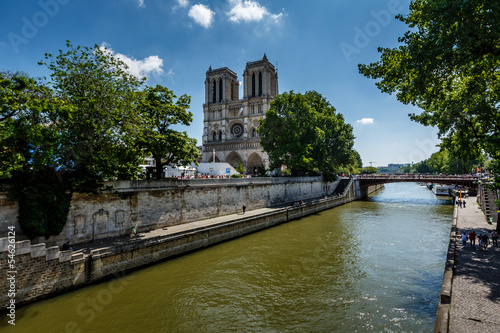 Seine River and Notre Dame de Paris Cathedral, Paris, France