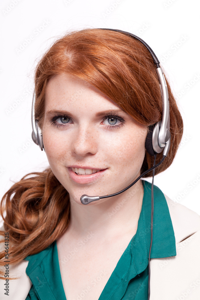 junge freundliche geschäftsfrau mit headset isoliert junge freundliche geschäftsfrau mit headset isoliert