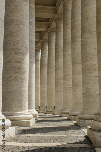 Canvas Print Colonnade