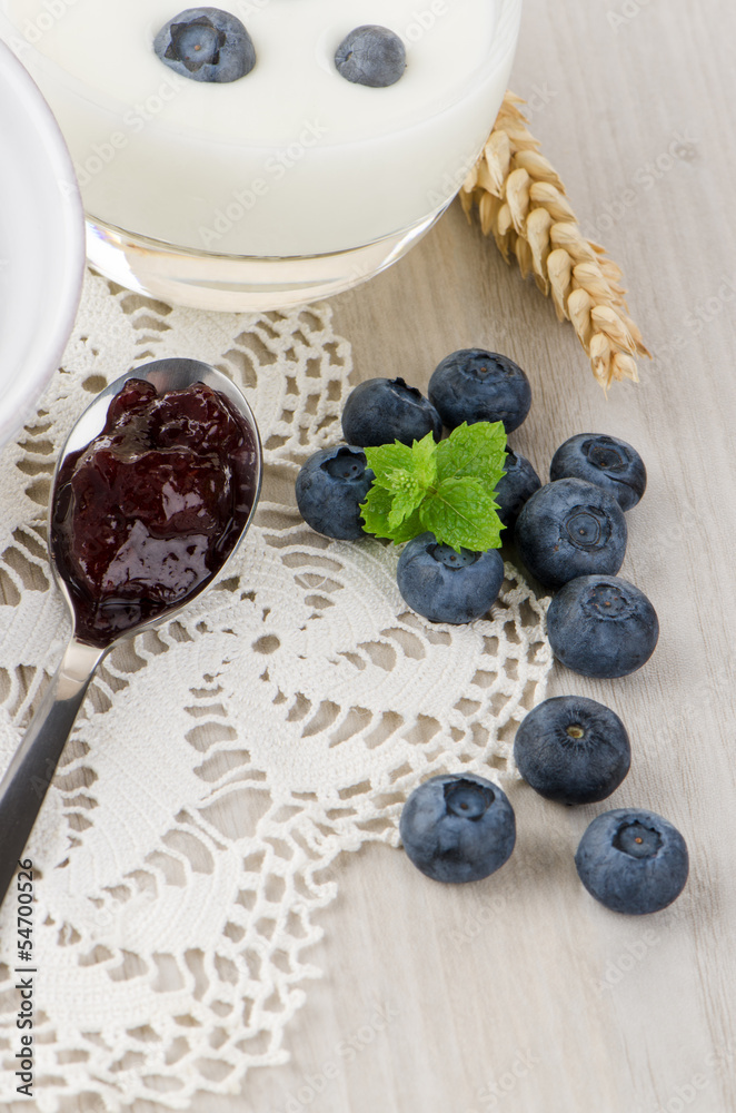 Yogurt with fresh blueberries Yogurt with fresh blueberries