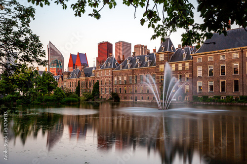 Den Haag Binnenhof met hofvijver photo