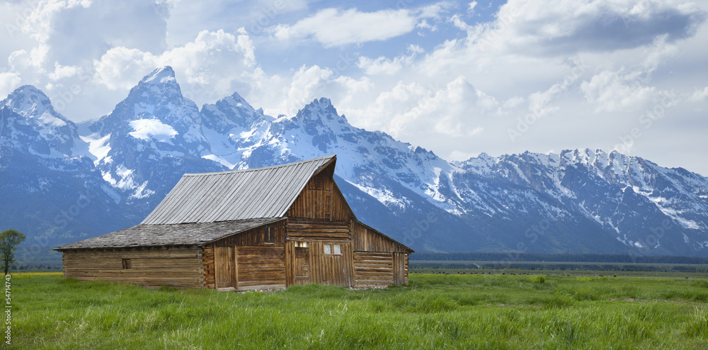 Moulton Barn below the Grand Teton mountains in Wyoming Moulton Barn below the Grand Teton mountains in Wyoming