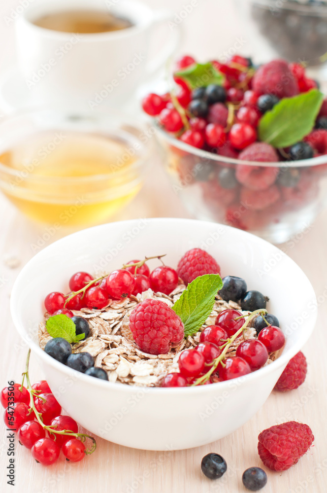 Breakfast with cereals and berries Breakfast with cereals and berries