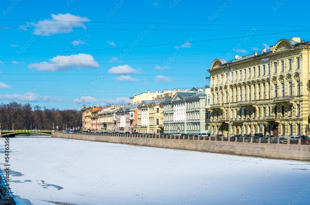 St. Petersburg frozen streets