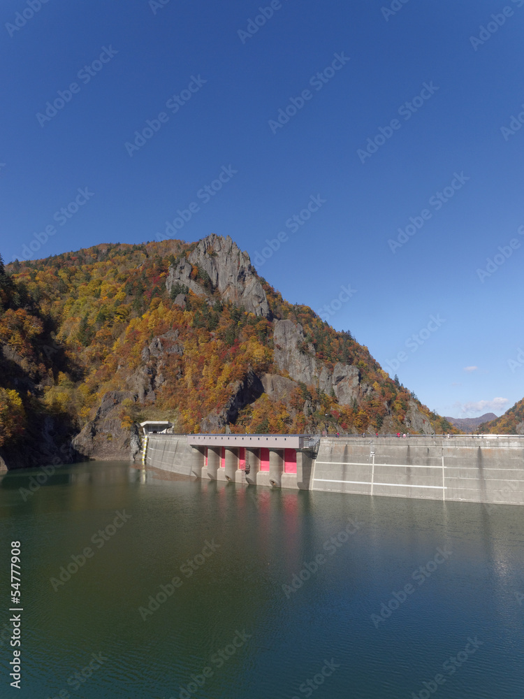 秋の豊平峡ダム