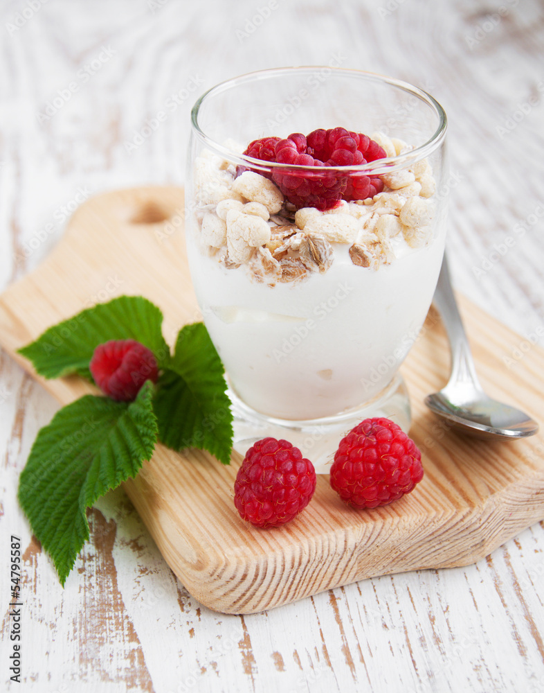 muesli dessert