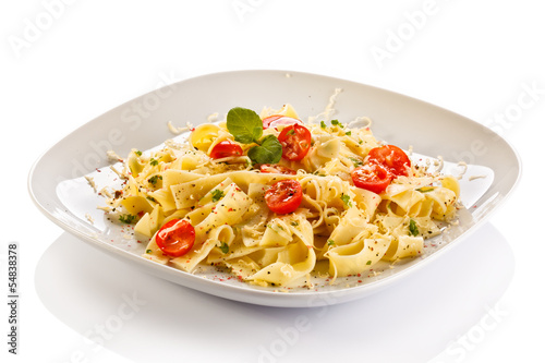 Pasta with cheese and vegetables
