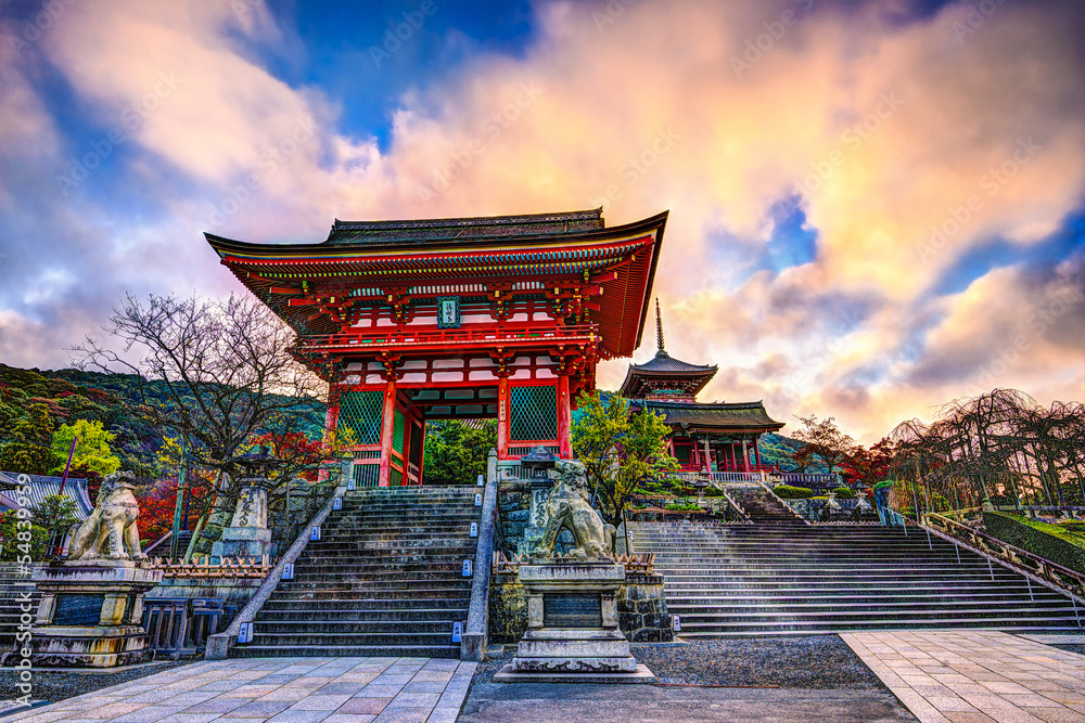 Kiyomizu-dera Temple Gate - obrazy, fototapety, plakaty 