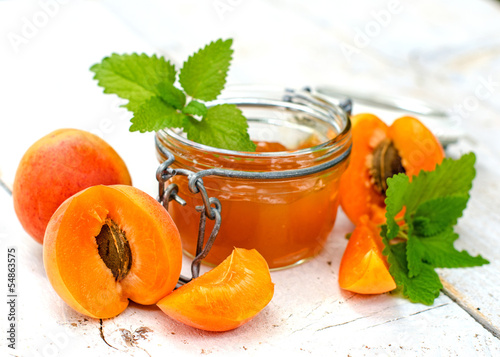 Apricot Jam with apricots and green mint