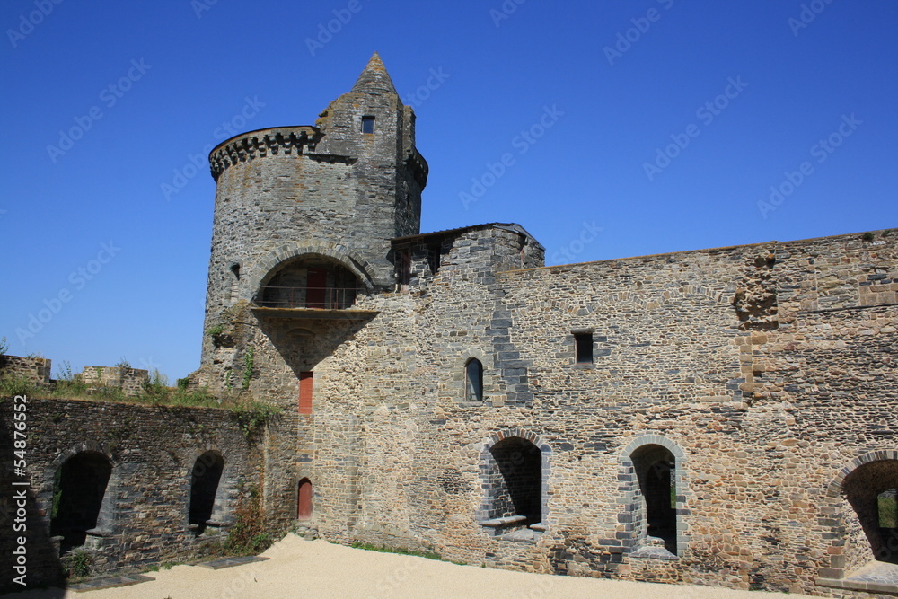 tour du château de Vitré