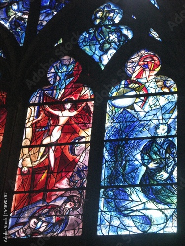 Fotografia Vitrail de Chagall dans la cathédrale de Metz : Songe de Jacob, Moïse et le buis