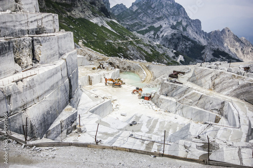 Obraz na płótnie Cave di Marmo - Alpi Apuane w salonie