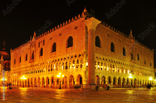 Palazzo Ducale in Venice, Italy photo