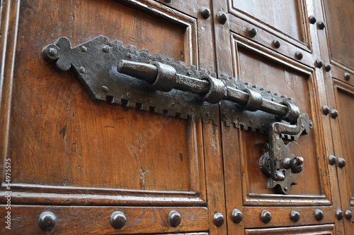 Decorative antique door handle