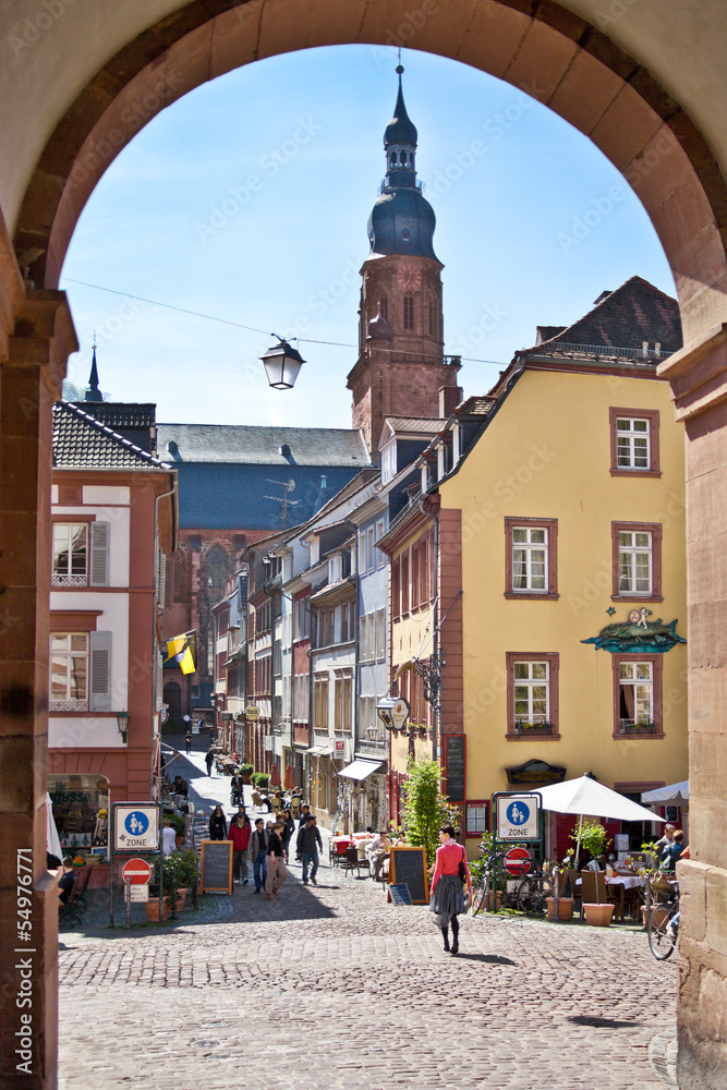 Obraz premium Heiliggeistkirche und Altstadt in Heidelberg