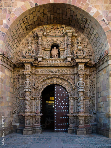 Front door to Iglesia San Lorenzo