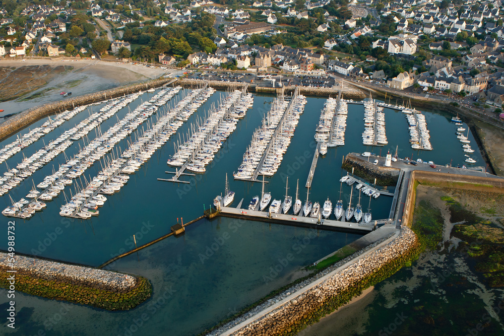 Port de Piriac-sur-Mer vue du ciel 44 Stock Photo | Adobe Stock
